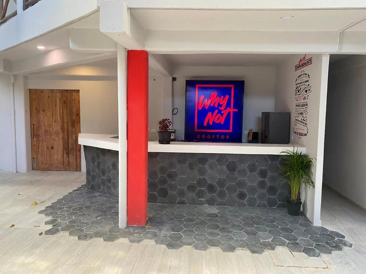 Why Not Rooftop Party Hostel Playa del Carmen